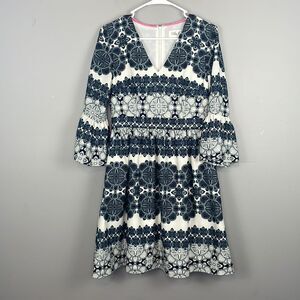 Eliza J. White, Navy Blue, Gray Patterned Long Sleeve Mini Dress. Size 6.